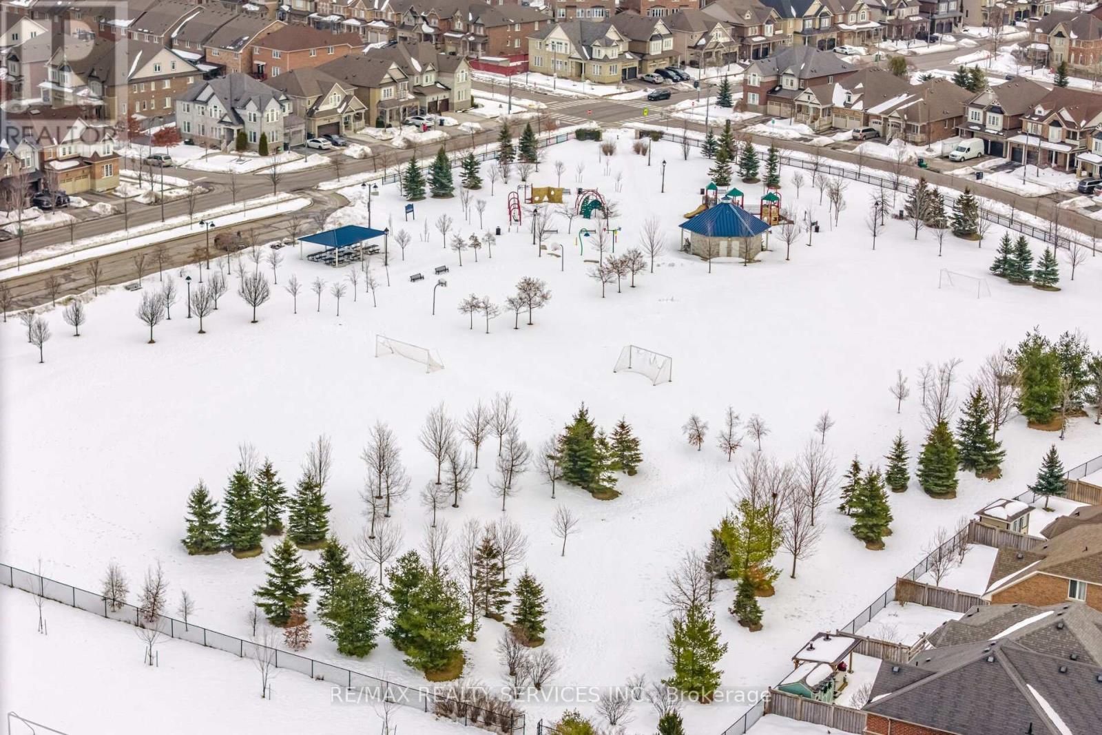 435 Dougall Avenue, Caledon, Ontario  L7C 4L5 - Photo 49 - W12899536