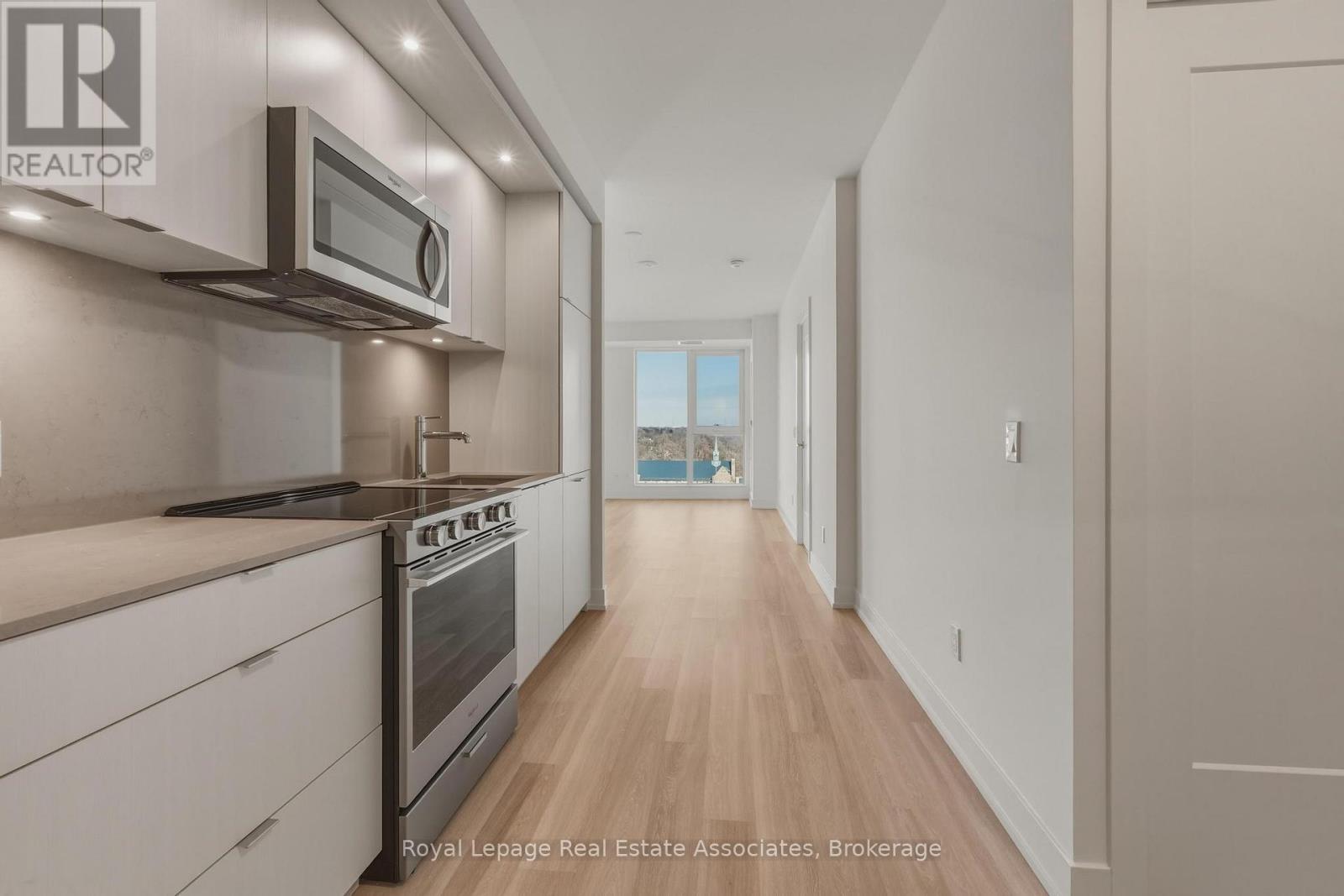 1112 - 25 Cordova Avenue, Toronto, Ontario  M9A 0E5 - Photo 2 - W12899606