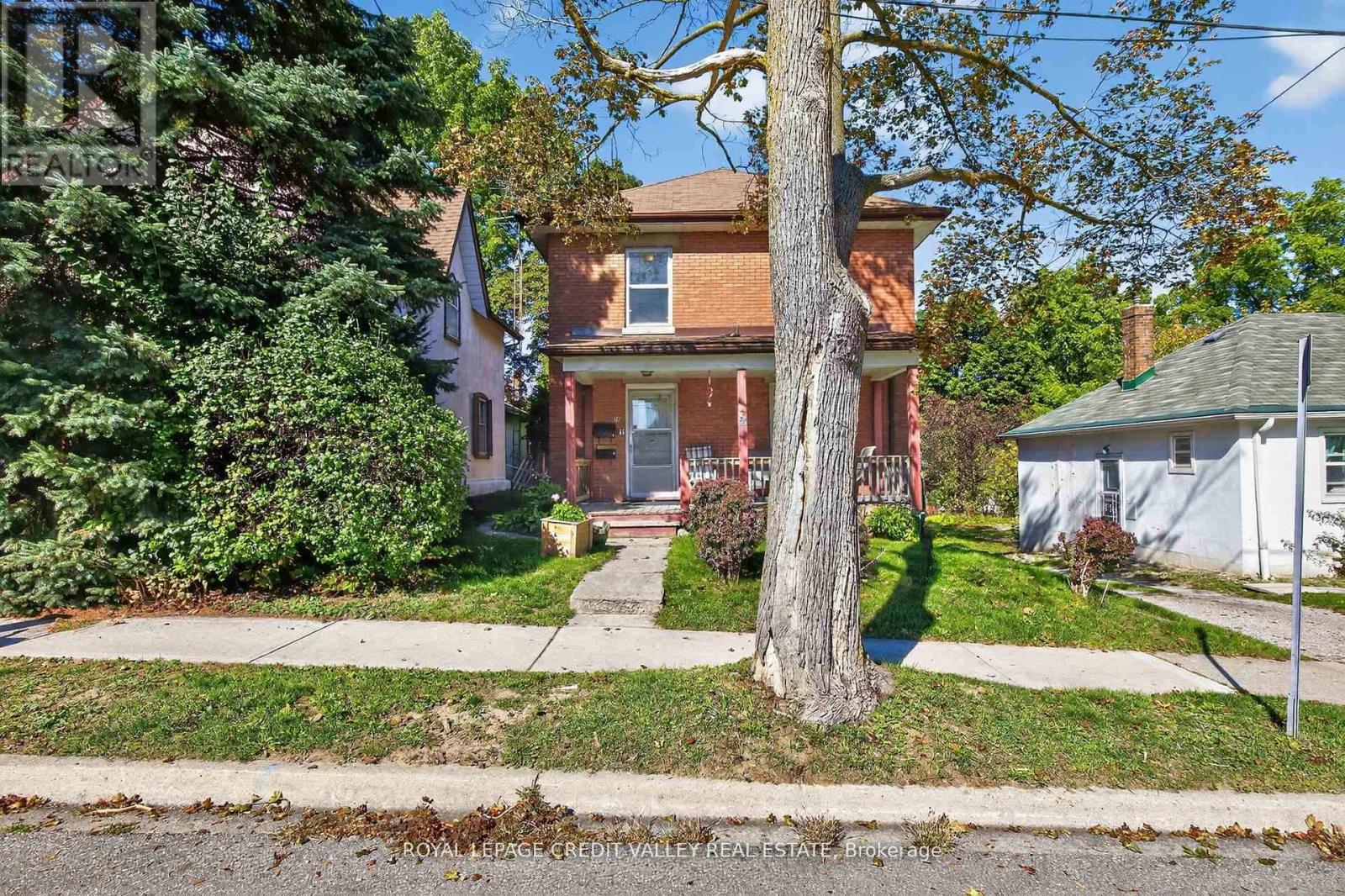 34 Joseph Street, Brampton, Ontario  L6X 1H6 - Photo 3 - W12899620