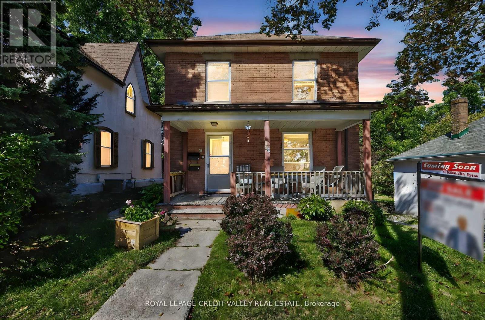 34 Joseph Street, Brampton, Ontario  L6X 1H6 - Photo 5 - W12899620