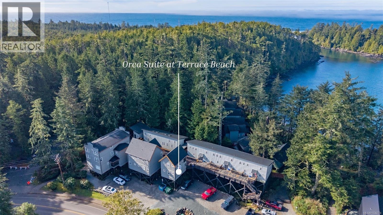 3 1002 Peninsula Rd, Ucluelet, British Columbia