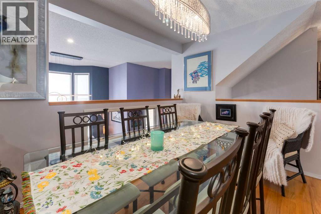 318 Hawkstone Manor NW, Calgary, Alberta  T3G 3X2 - Photo 12 - A2280357