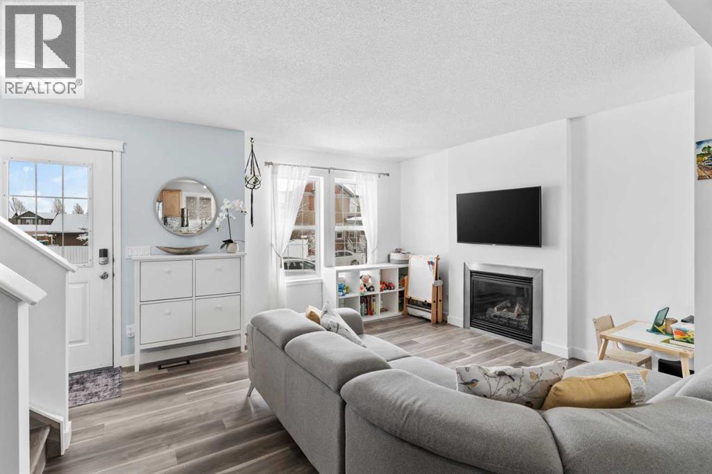 219 Silverado Plains Close Sw, Calgary, Alberta  T2X 0J2 - Photo 7 - A2293474