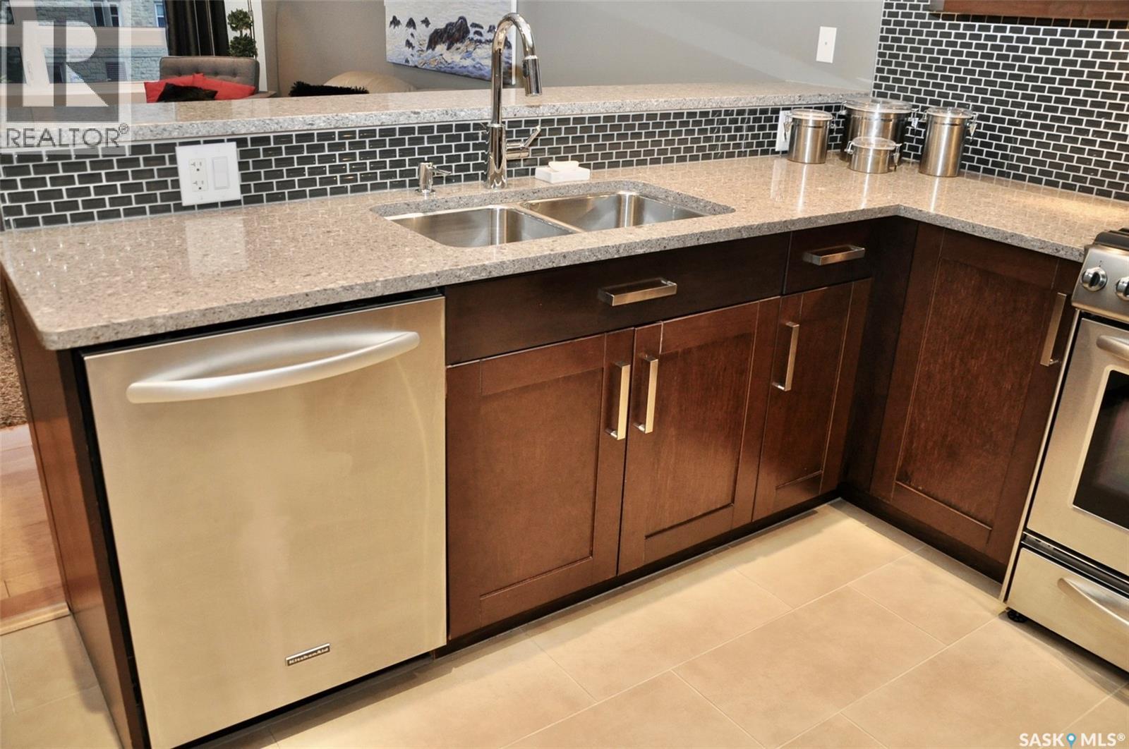 206 1132 College Drive, Saskatoon, Saskatchewan  S7N 0W2 - Photo 8 - SK030837