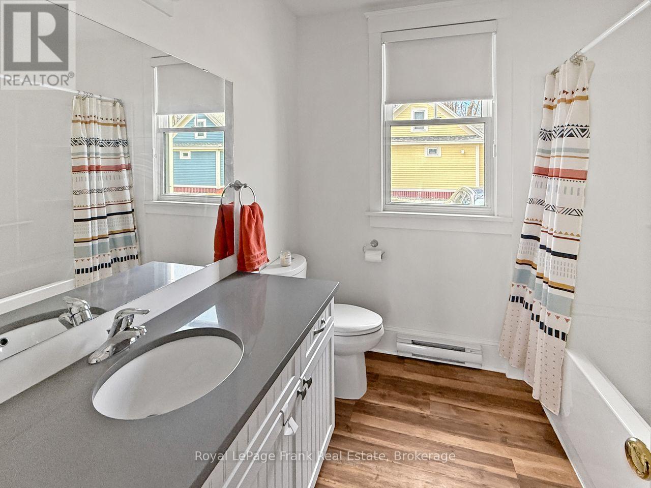 222 - 17 Hollow Lane, Prince Edward County, Ontario  K0K 1P0 - Photo 16 - X12899518