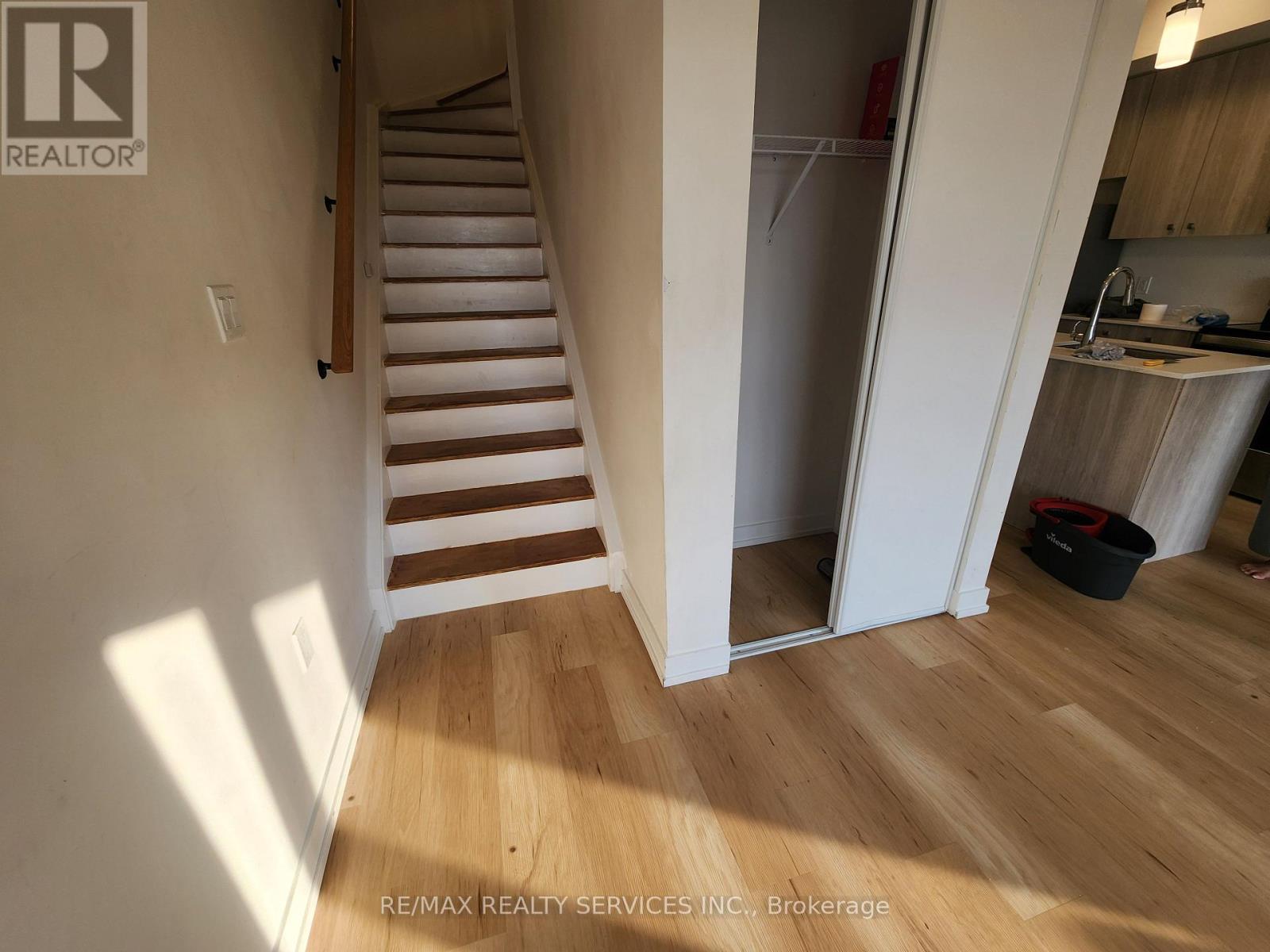 F14 - 20 Palace Street, Kitchener, Ontario  N2E 0J3 - Photo 6 - X12899568