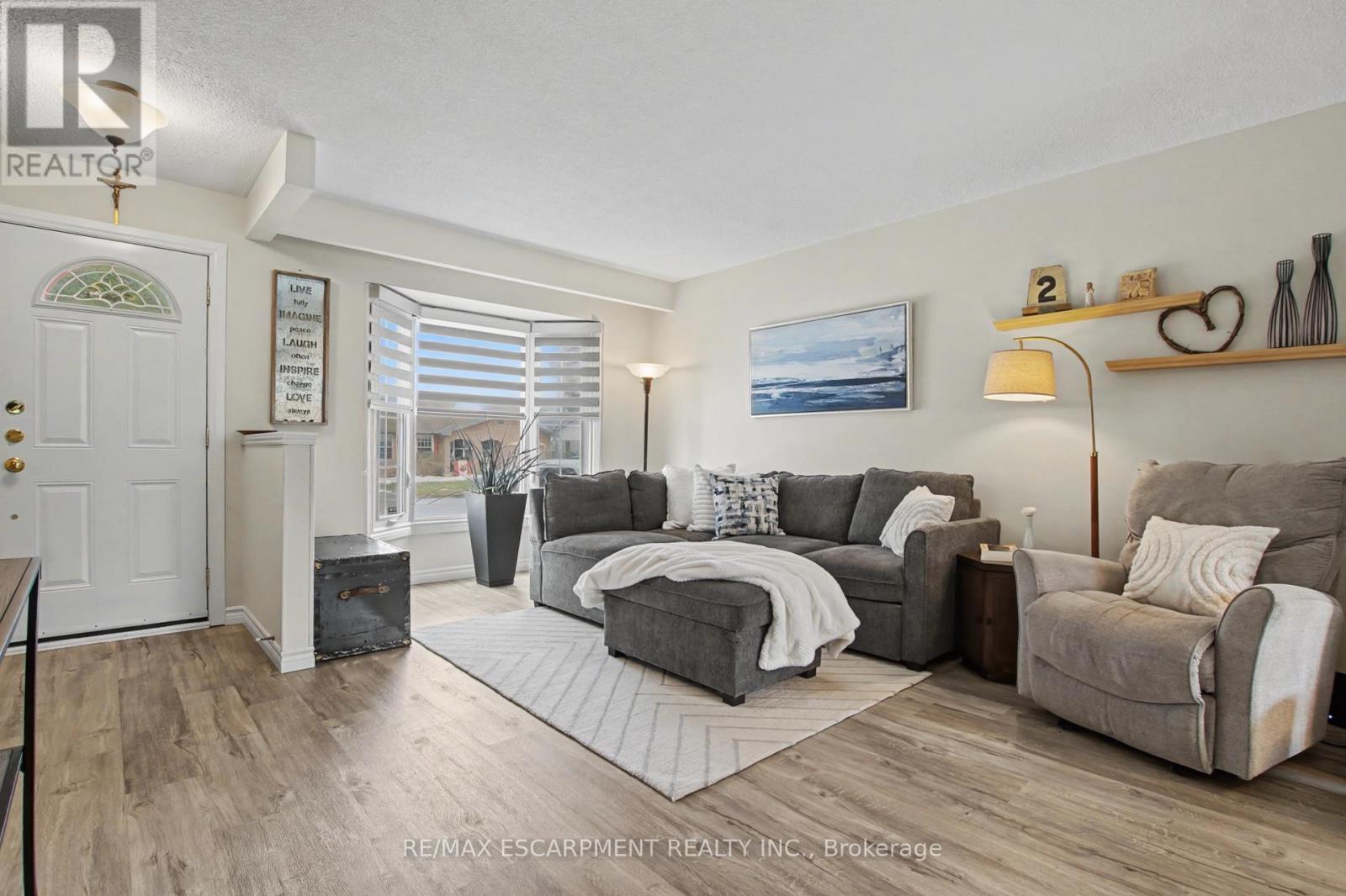 21 Greystone Crescent, St. Catharines, Ontario  L2N 6P1 - Photo 10 - X12899616