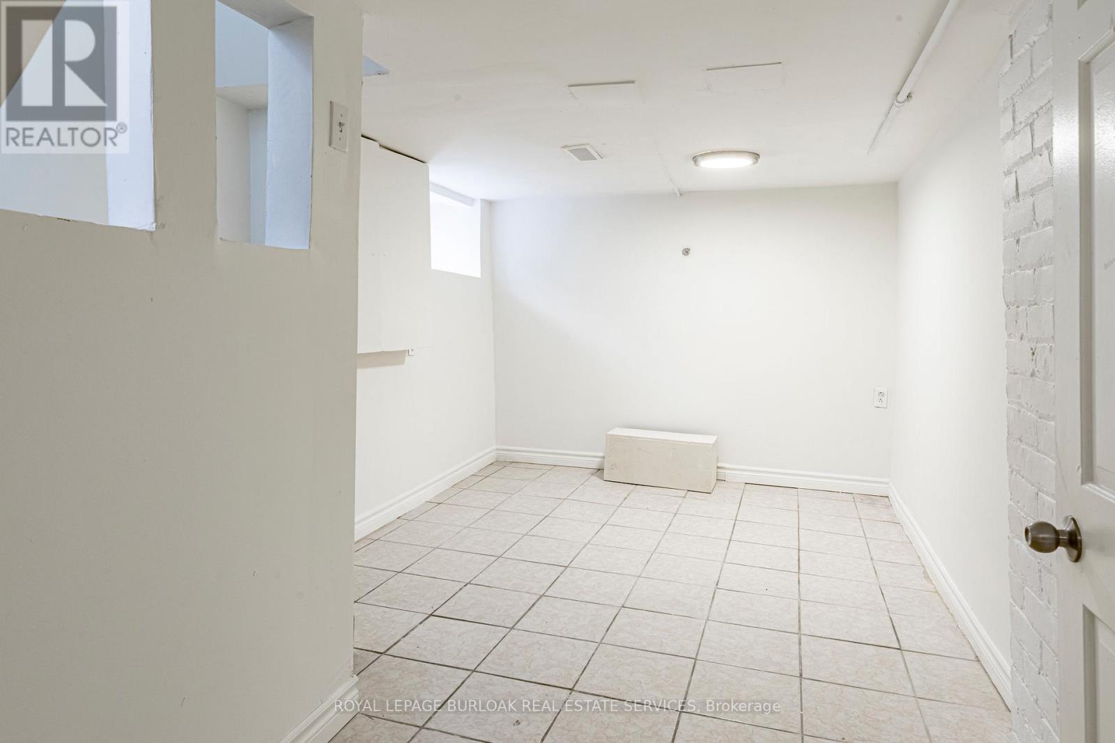 22 Myrtle Avenue, Hamilton, Ontario  L8M 2E9 - Photo 16 - X12899618