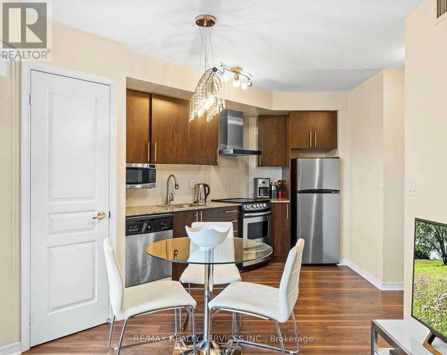 612 - 352 Front Street W, Toronto, Ontario  M5V 1B5 - Photo 3 - C12897844