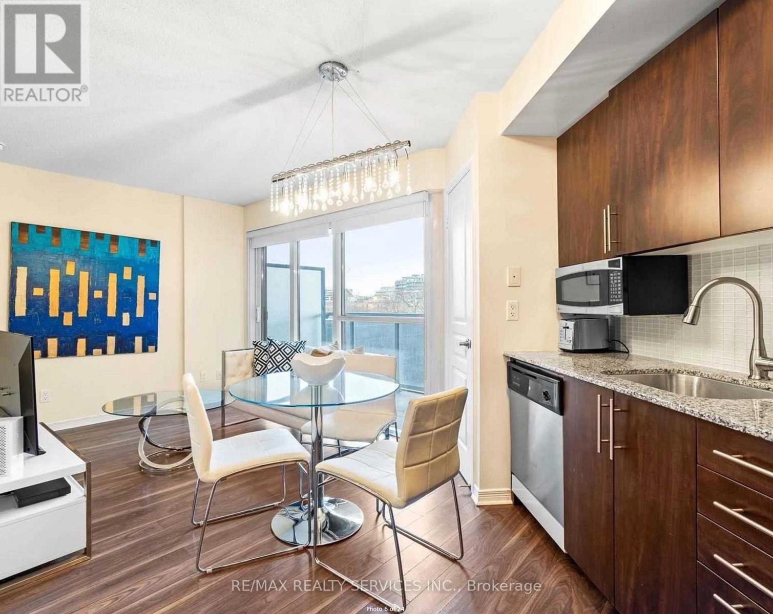 612 - 352 Front Street W, Toronto, Ontario  M5V 1B5 - Photo 4 - C12897844