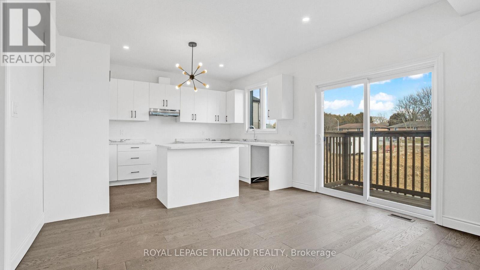 15 Ahmed Place, St. Thomas, Ontario  N5R 4W7 - Photo 13 - X12880064