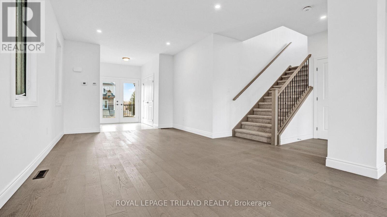 15 Ahmed Place, St. Thomas, Ontario  N5R 4W7 - Photo 11 - X12880064