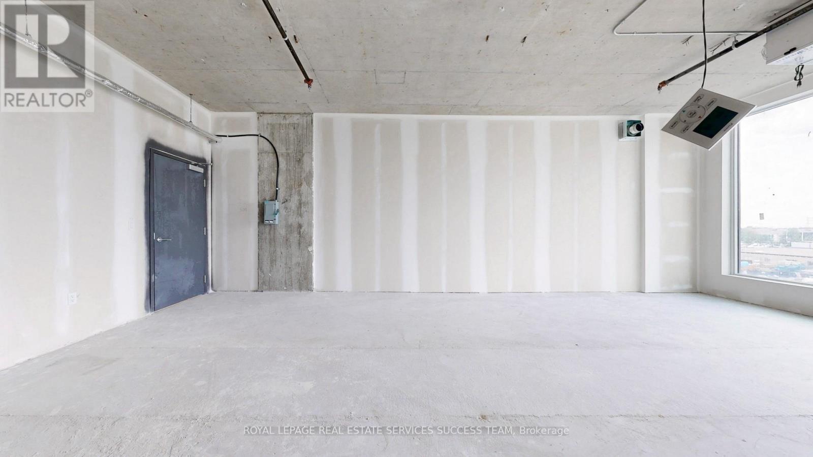 301 - 600 Dixon Road, Toronto (Willowridge-Martingrove-Richview), Ontario  M9W 1J1 - Photo 16 - W12656716