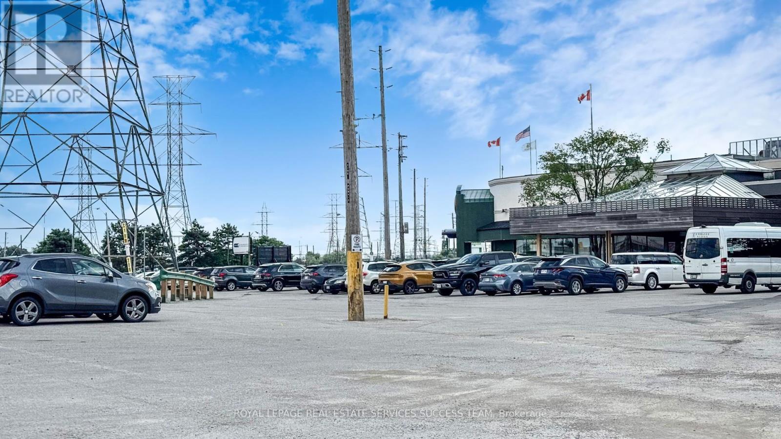 301 - 600 Dixon Road, Toronto (Willowridge-Martingrove-Richview), Ontario  M9W 1J1 - Photo 28 - W12655876