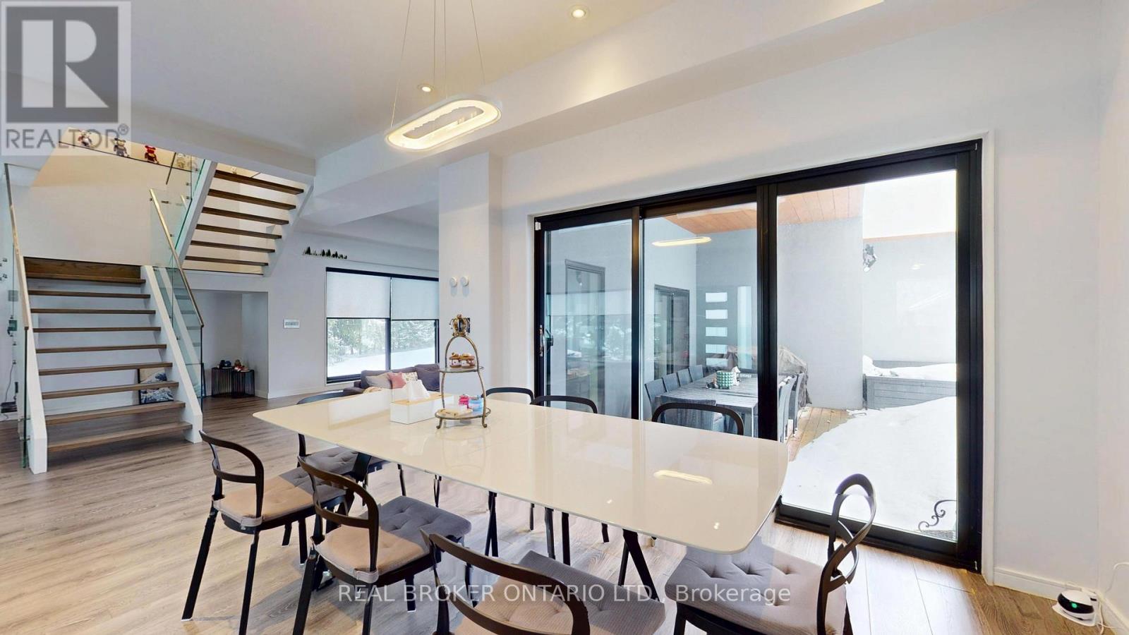 5010 Barber Street, Pickering, Ontario  L1Y 1B4 - Photo 7 - E12821586