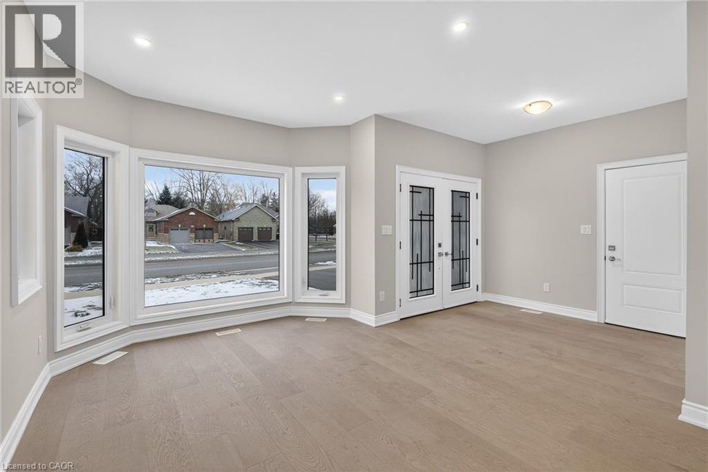 201 Hetram Court, Fort Erie, Ontario  L0S 1B0 - Photo 10 - 40813486