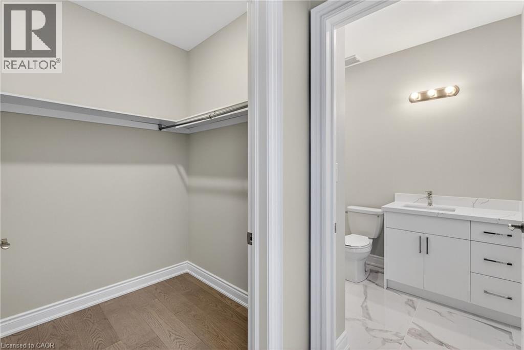 201 Hetram Court, Fort Erie, Ontario  L0S 1B0 - Photo 33 - 40813486