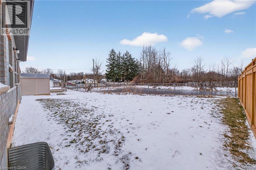 201 Hetram Court, Fort Erie, Ontario  L0S 1B0 - Photo 38 - 40813486