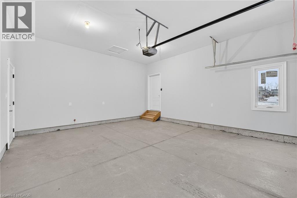 201 Hetram Court, Fort Erie, Ontario  L0S 1B0 - Photo 45 - 40813486