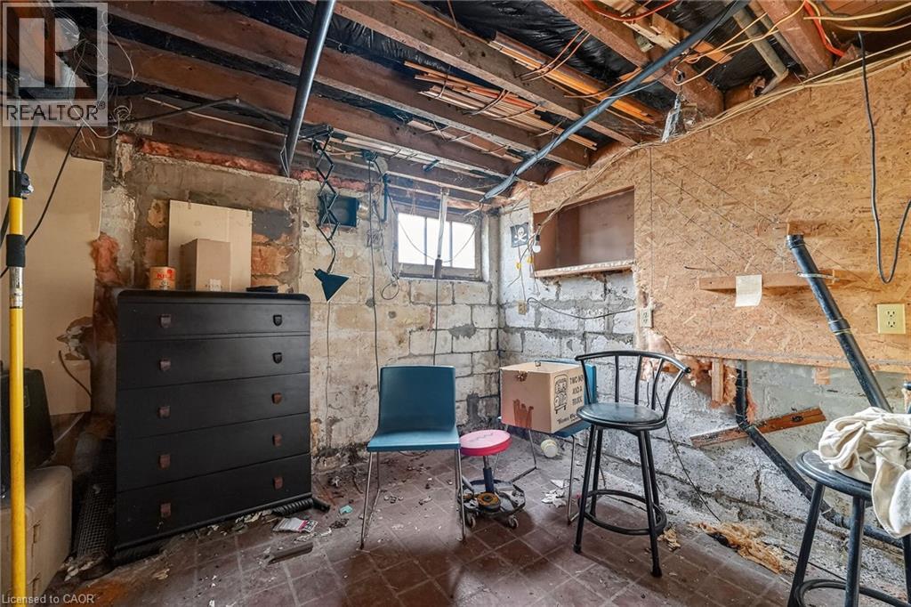 240 Paling Avenue, Hamilton, Ontario  L8H 5J9 - Photo 28 - 40813413