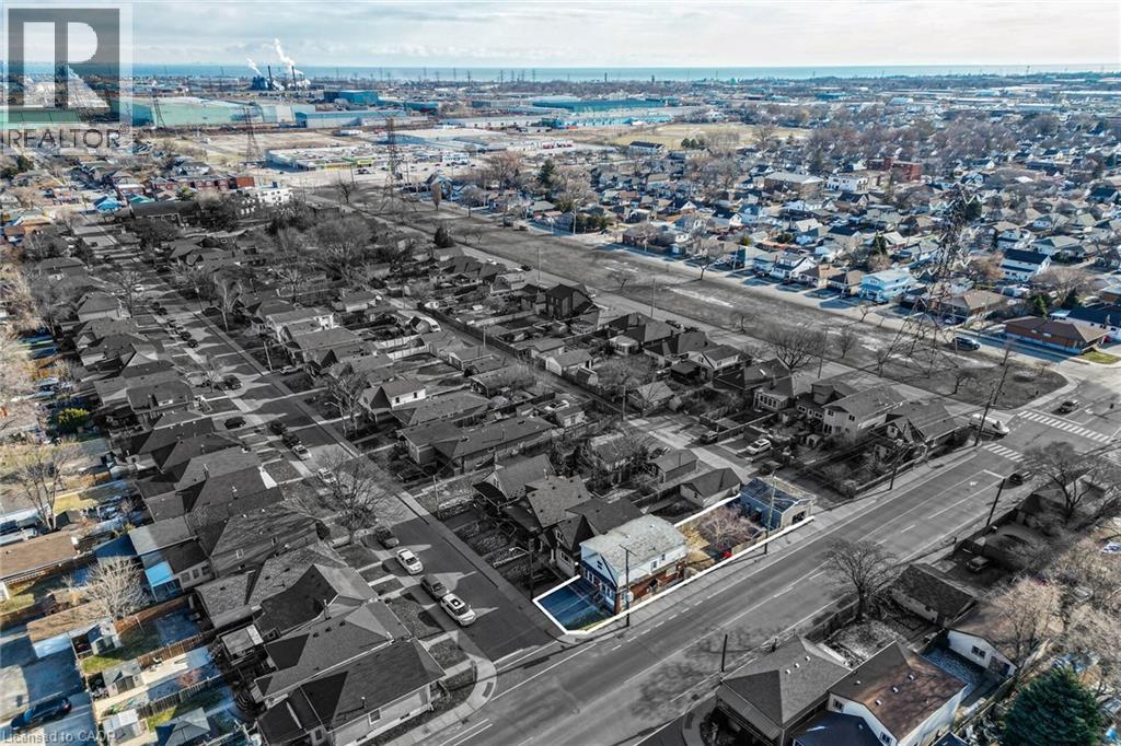 240 Paling Avenue, Hamilton, Ontario  L8H 5J9 - Photo 3 - 40813413