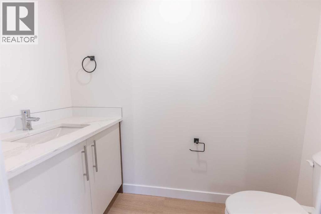 5139 48 Street, Innisfail, Alberta  T4G 1L8 - Photo 22 - A2276264