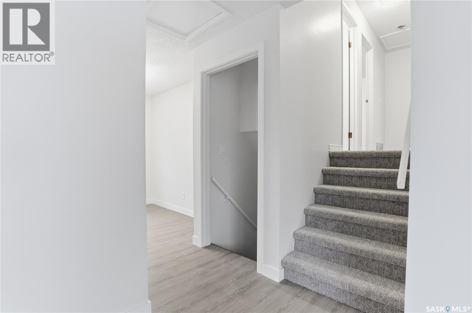 226 Stillwater Drive, Saskatoon, Saskatchewan  S7J 4K3 - Photo 27 - SK028689