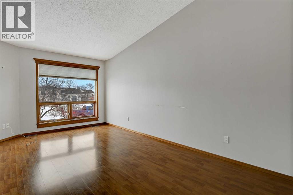 9237 95 Avenue, Grande Prairie, Alberta  T8V 6A2 - Photo 7 - A2294064