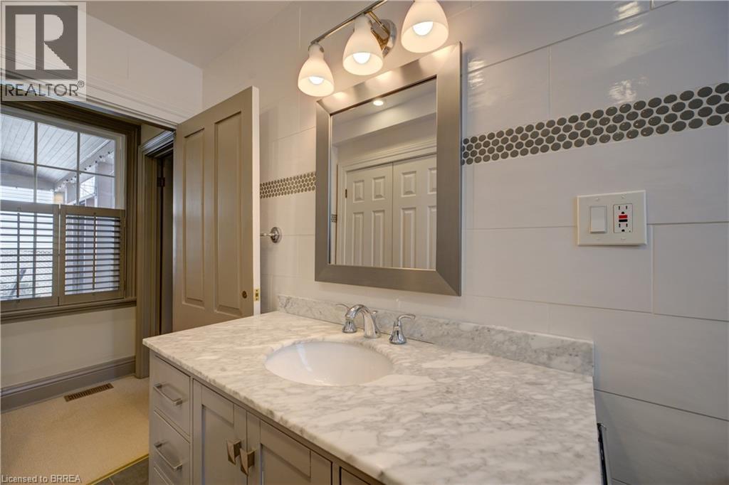 53 William Street, Brantford, Ontario  N3T 3K6 - Photo 32 - 40811363