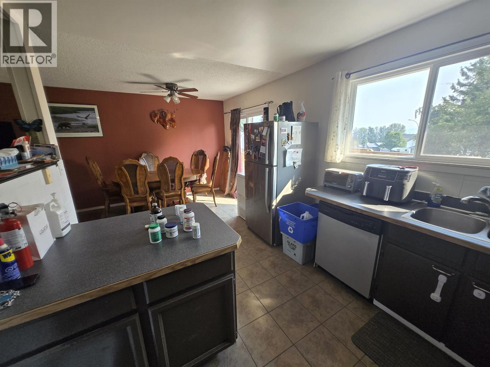 540 Pierce Crescent, Quesnel, British Columbia  V2J 4X8 - Photo 9 - R3101507