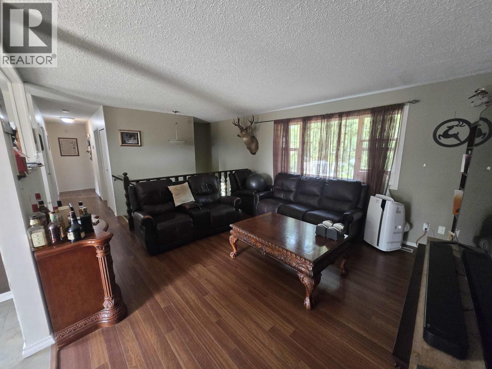 540 Pierce Crescent, Quesnel, British Columbia  V2J 4X8 - Photo 7 - R3101507