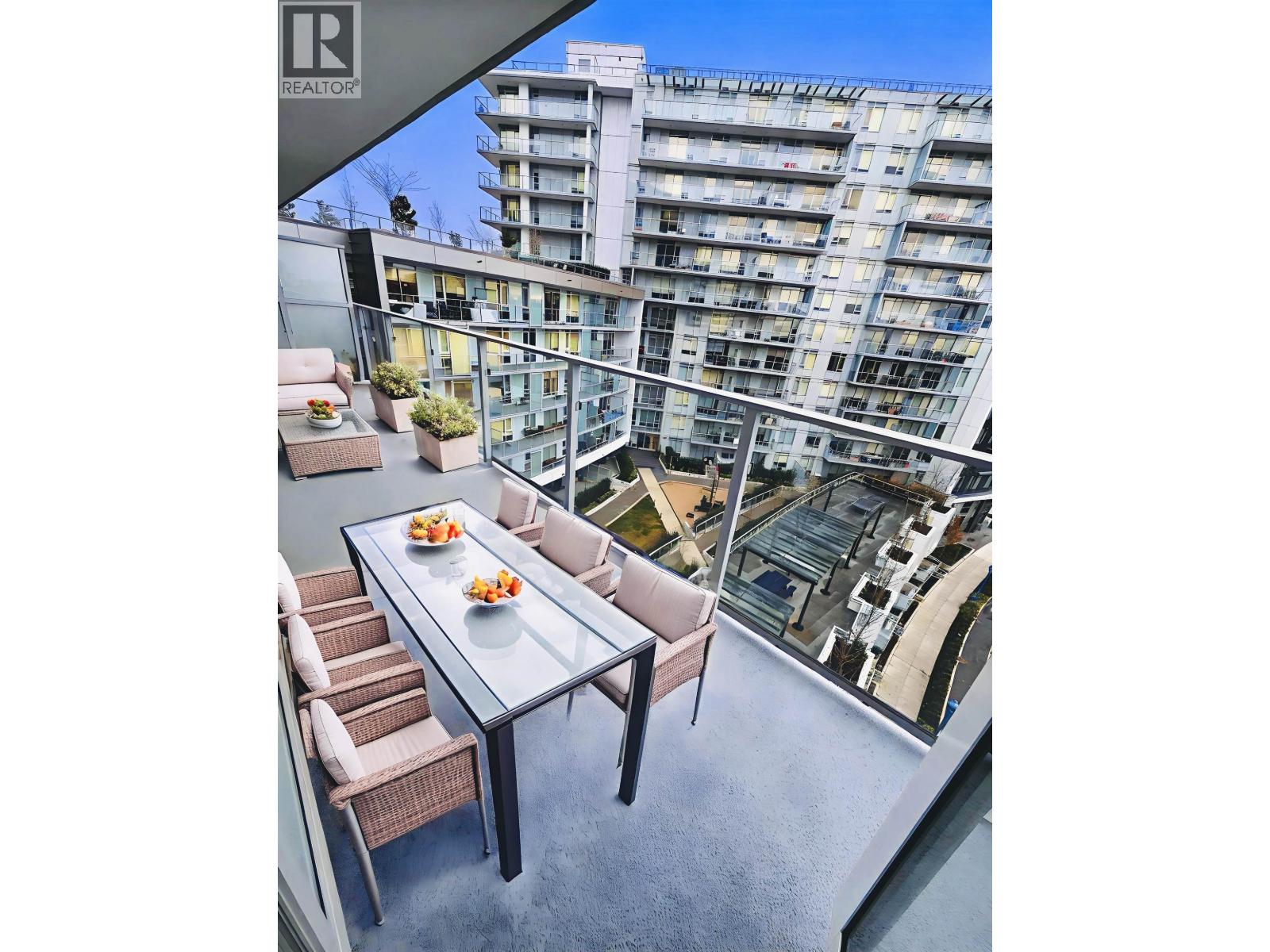 702 6788 Minoru Boulevard, Richmond, British Columbia  V6Y 0M6 - Photo 8 - R3071840