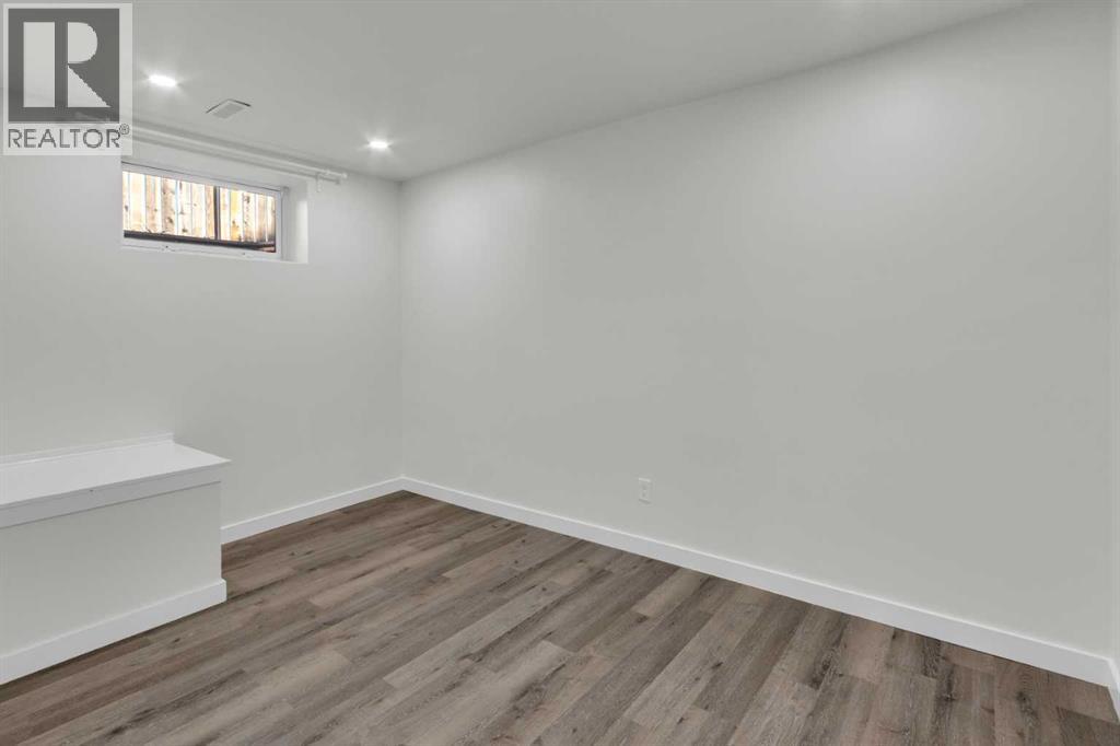 103 Canoe Square Sw, Airdrie, Alberta  T4B 2N7 - Photo 21 - A2284179