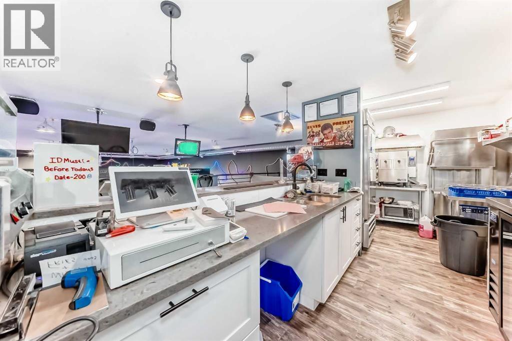 105, 245 Canal Avenue, Strathmore, Alberta  T1P 1C1 - Photo 4 - A2292537