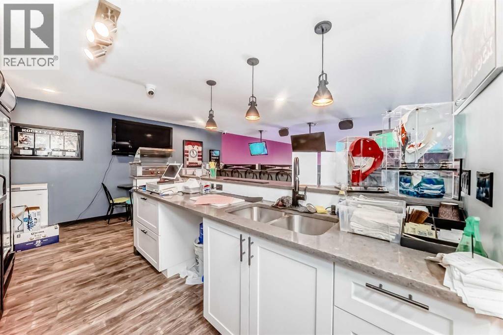 105, 245 Canal Avenue, Strathmore, Alberta  T1P 1C1 - Photo 5 - A2292537