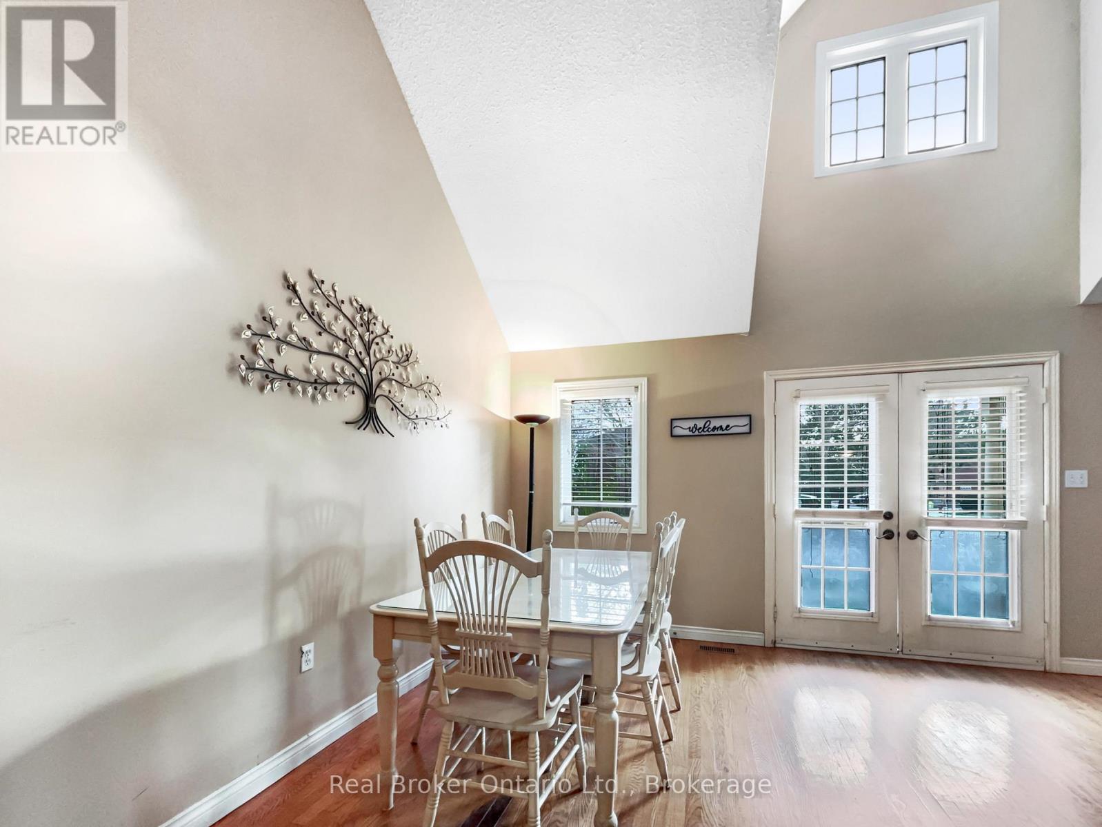 47 Dynasty Avenue, Hamilton (Stoney Creek), Ontario  L8G 4Z5 - Photo 22 - X12899784