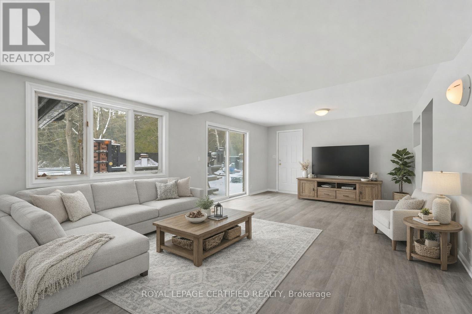 103 Sibbald Crescent, Georgina, Ontario  L0E 1R0 - Photo 13 - N12898600