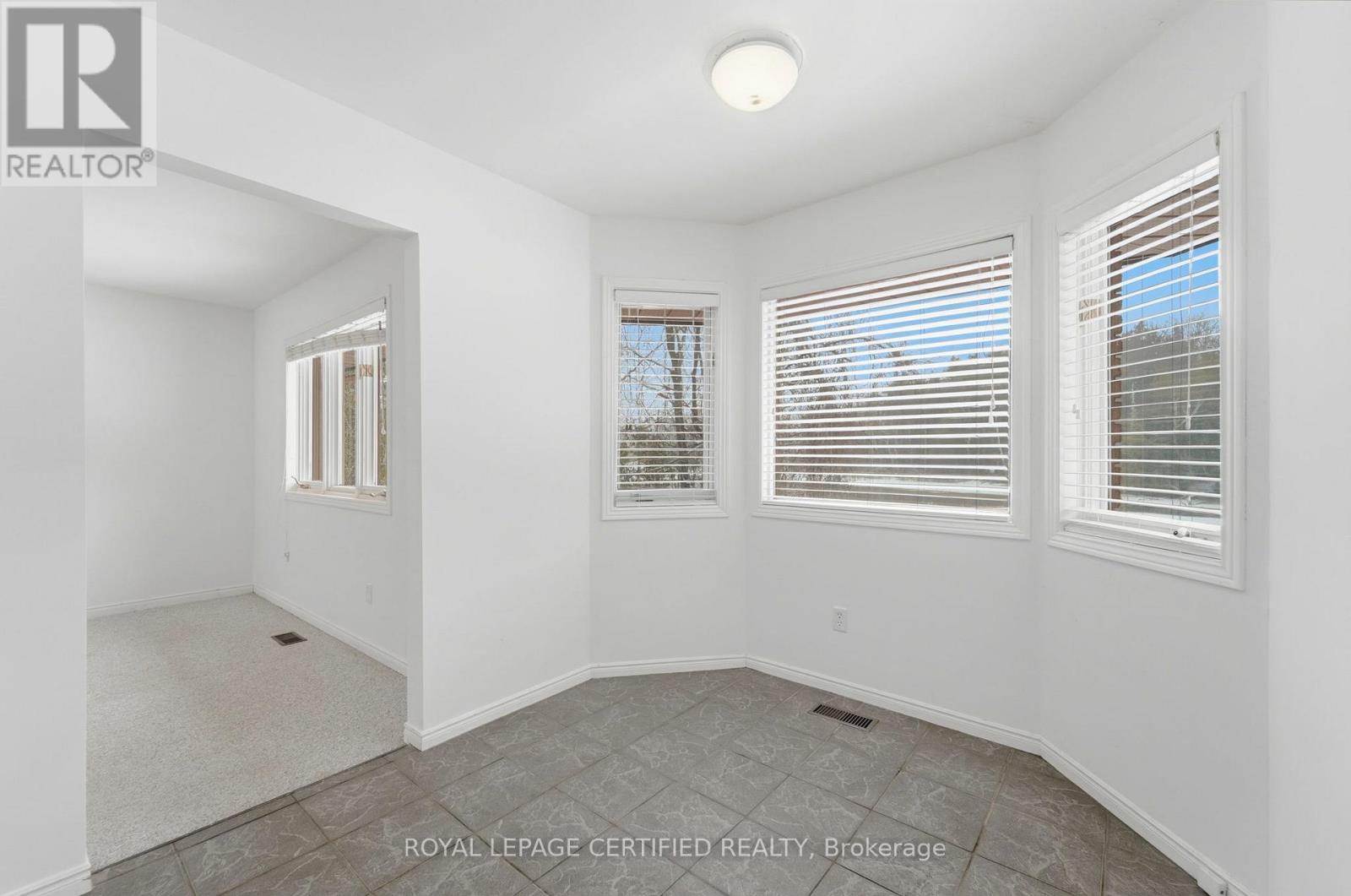 103 Sibbald Crescent, Georgina, Ontario  L0E 1R0 - Photo 21 - N12898600