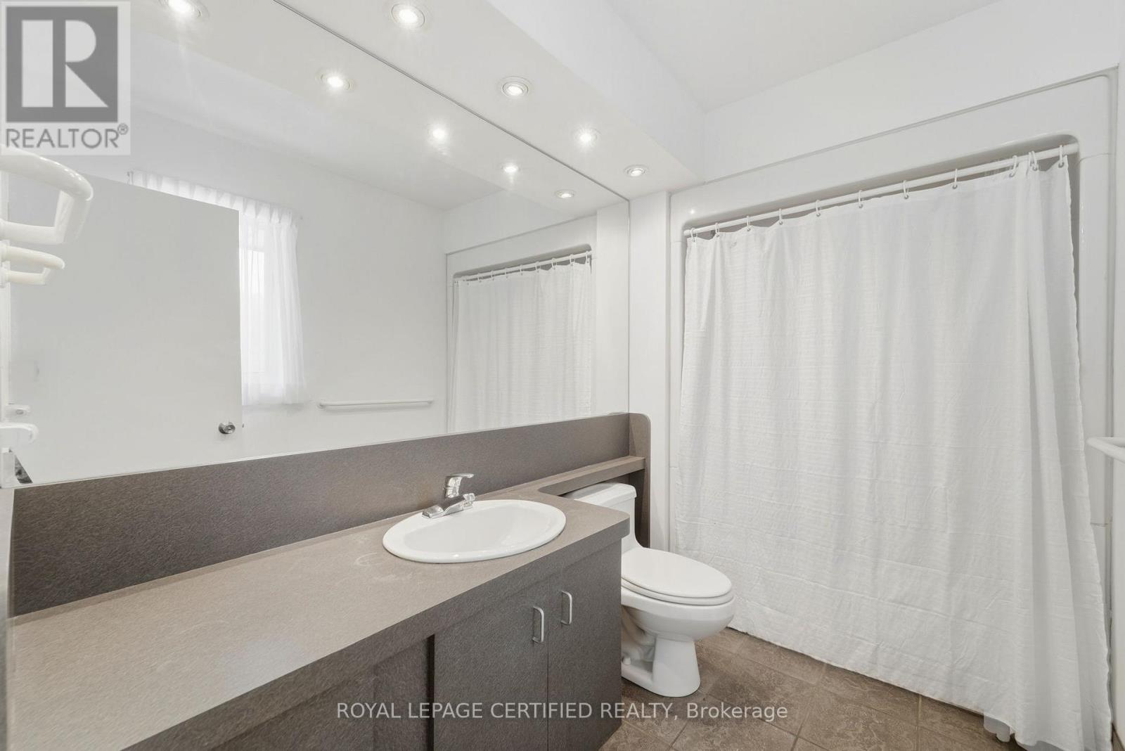 103 Sibbald Crescent, Georgina, Ontario  L0E 1R0 - Photo 23 - N12898600