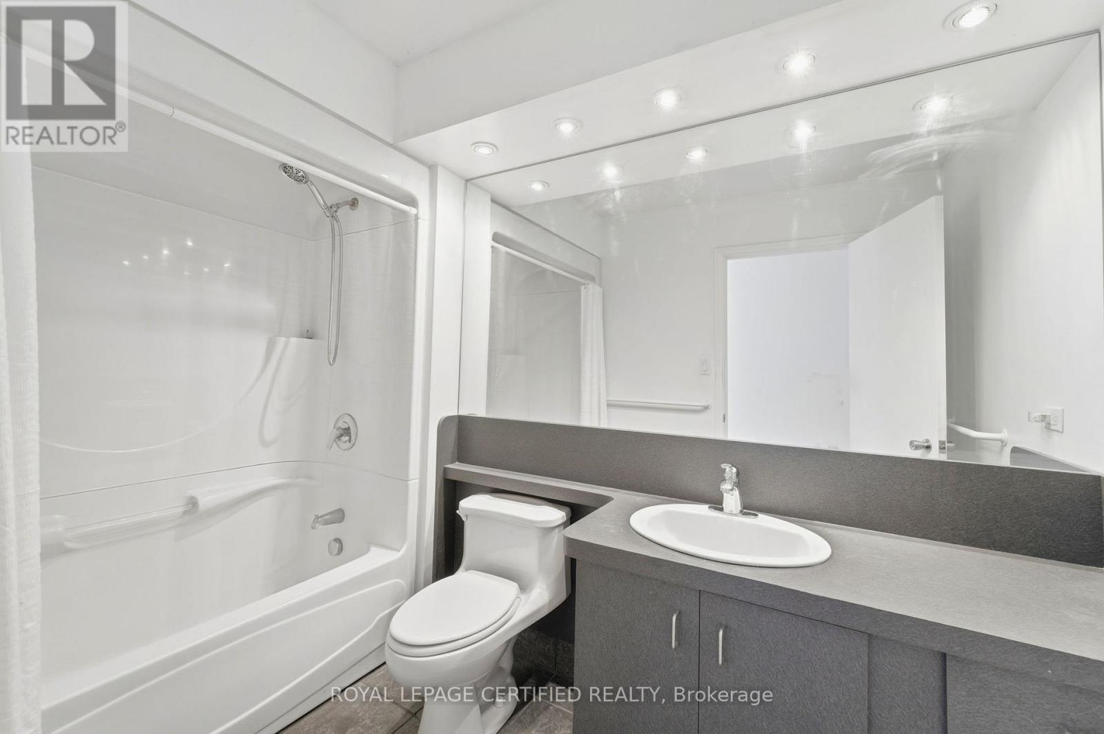 103 Sibbald Crescent, Georgina, Ontario  L0E 1R0 - Photo 22 - N12898600