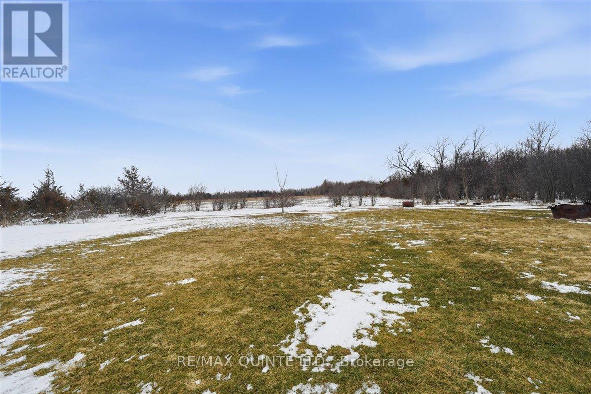 168 Schoolhouse Road, Prince Edward County (Athol Ward), Ontario  K0K 2P0 - Photo 33 - X12887940