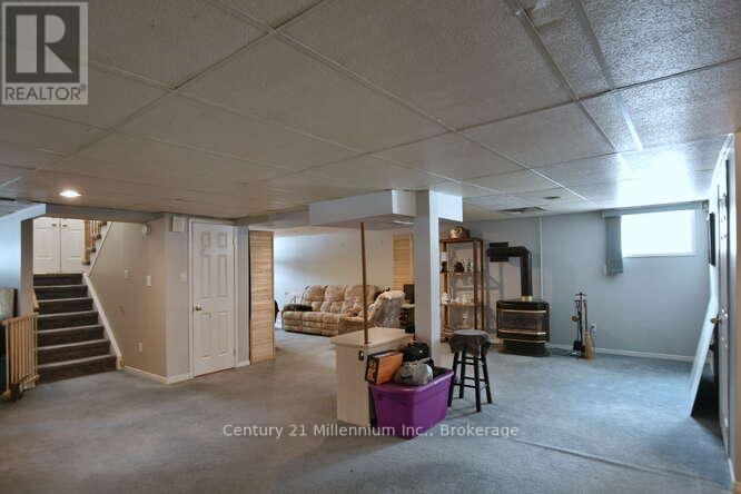 1 Downer Crescent, Wasaga Beach, Ontario  L9Z 1B9 - Photo 25 - S12899892