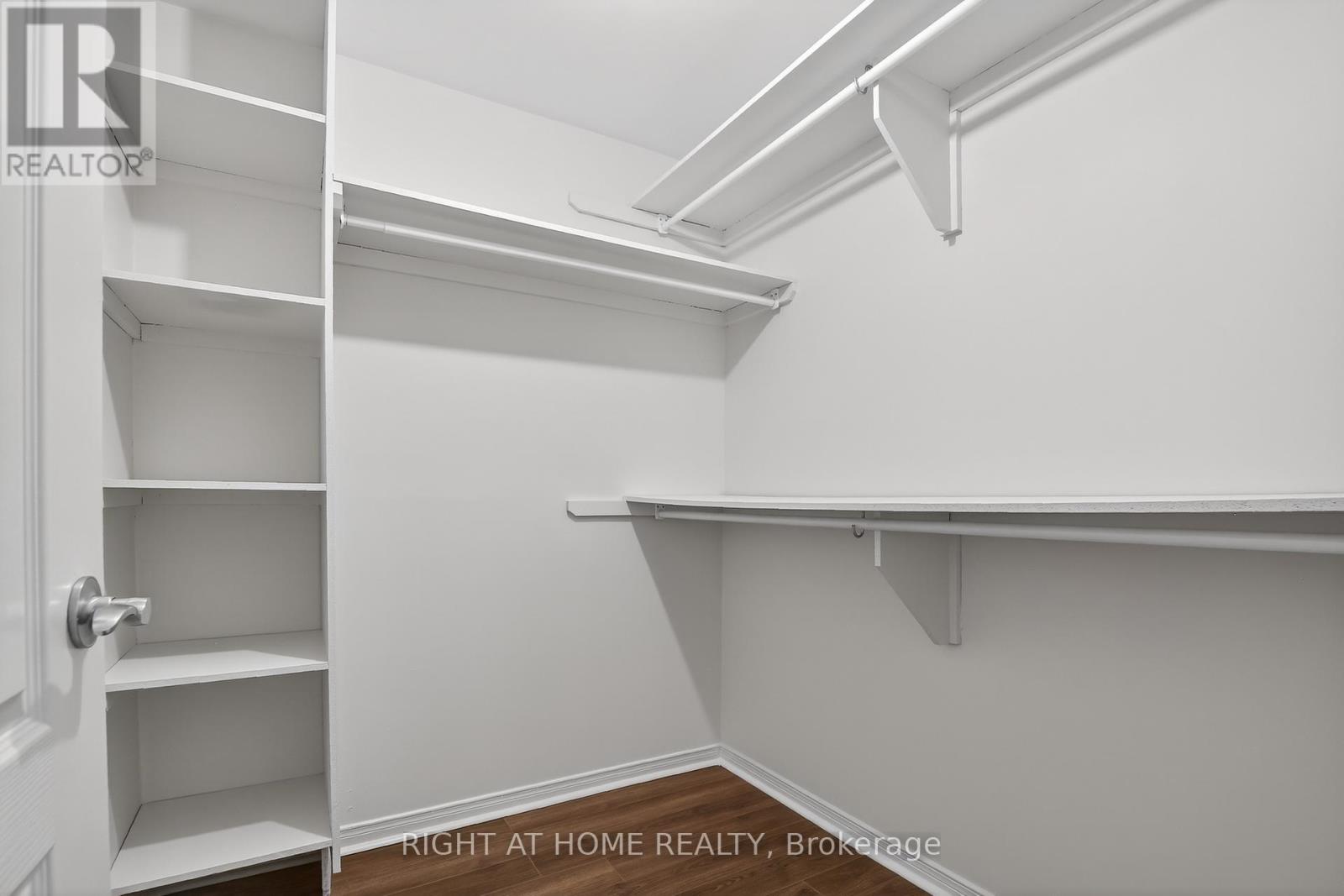 100 Darlington Private W, Ottawa, Ontario  K1V 0X8 - Photo 31 - X12899540