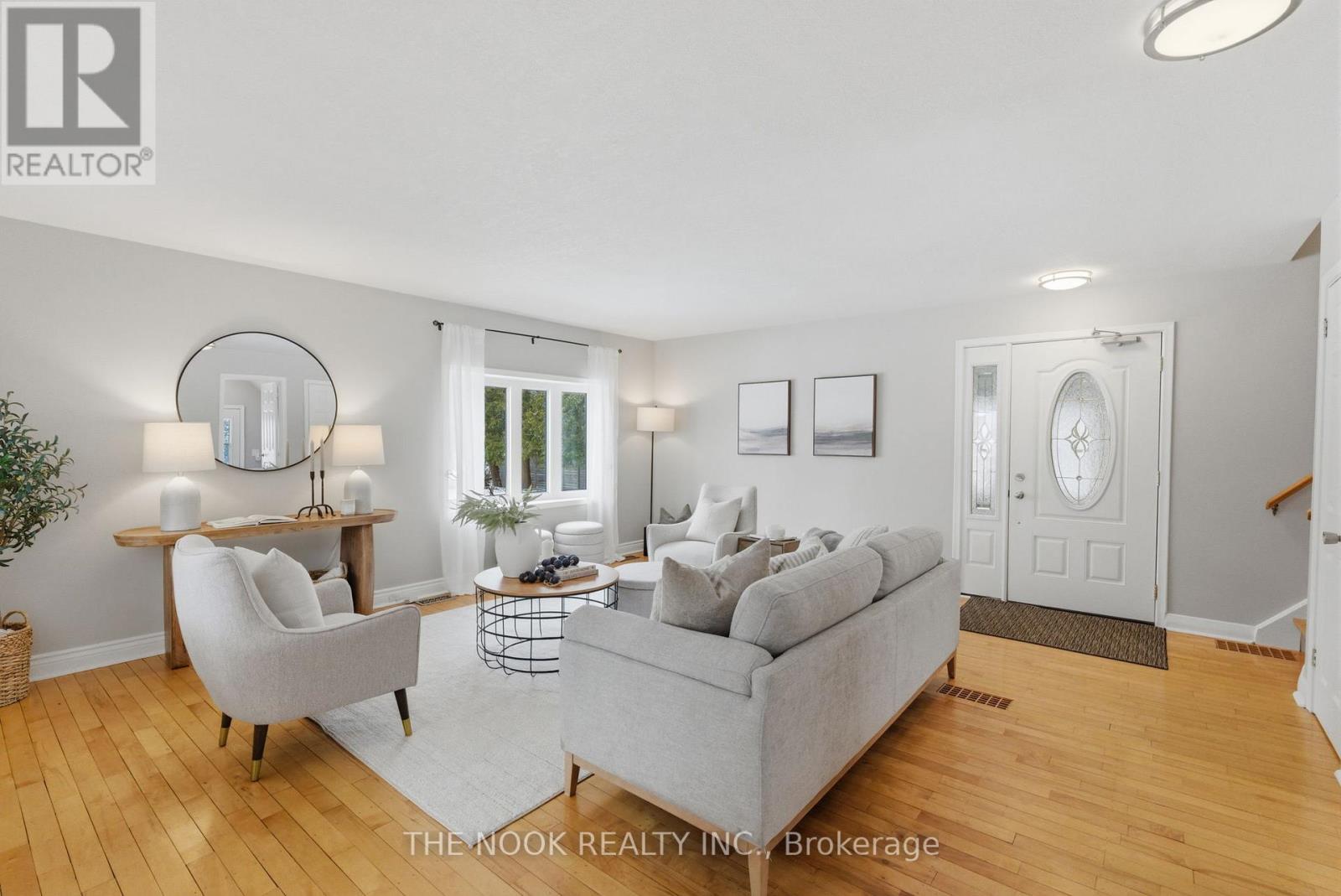 6 Nelson Street, Clarington (Bowmanville), Ontario  L1C 1E5 - Photo 6 - E12899730