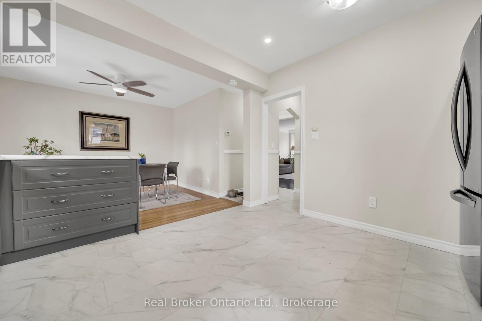 46 East 13th Street, Hamilton (Inch Park), Ontario  L9A 3Z3 - Photo 16 - X12899704