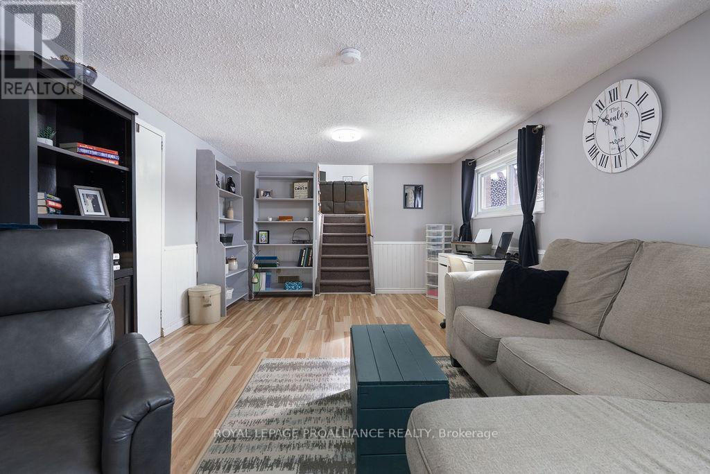 202 Huntingwood Drive, Quinte West, Ontario  K8N 4Z5 - Photo 28 - X12899914