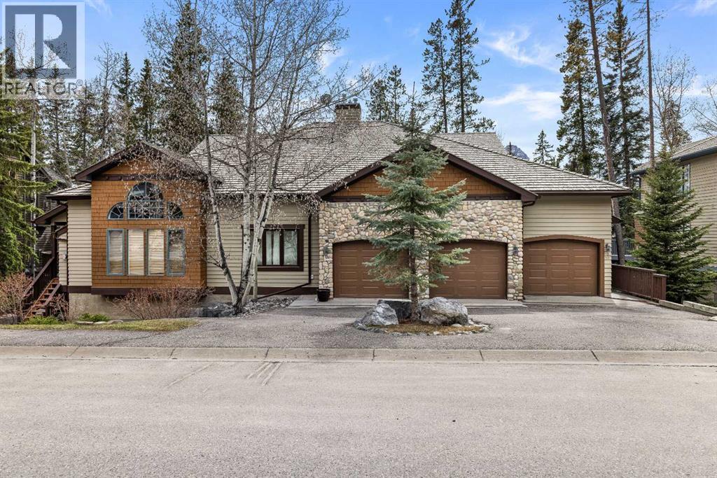 3, 137 Stone Creek Road, Canmore, Alberta  T1W 3A6 - Photo 1 - A2292172