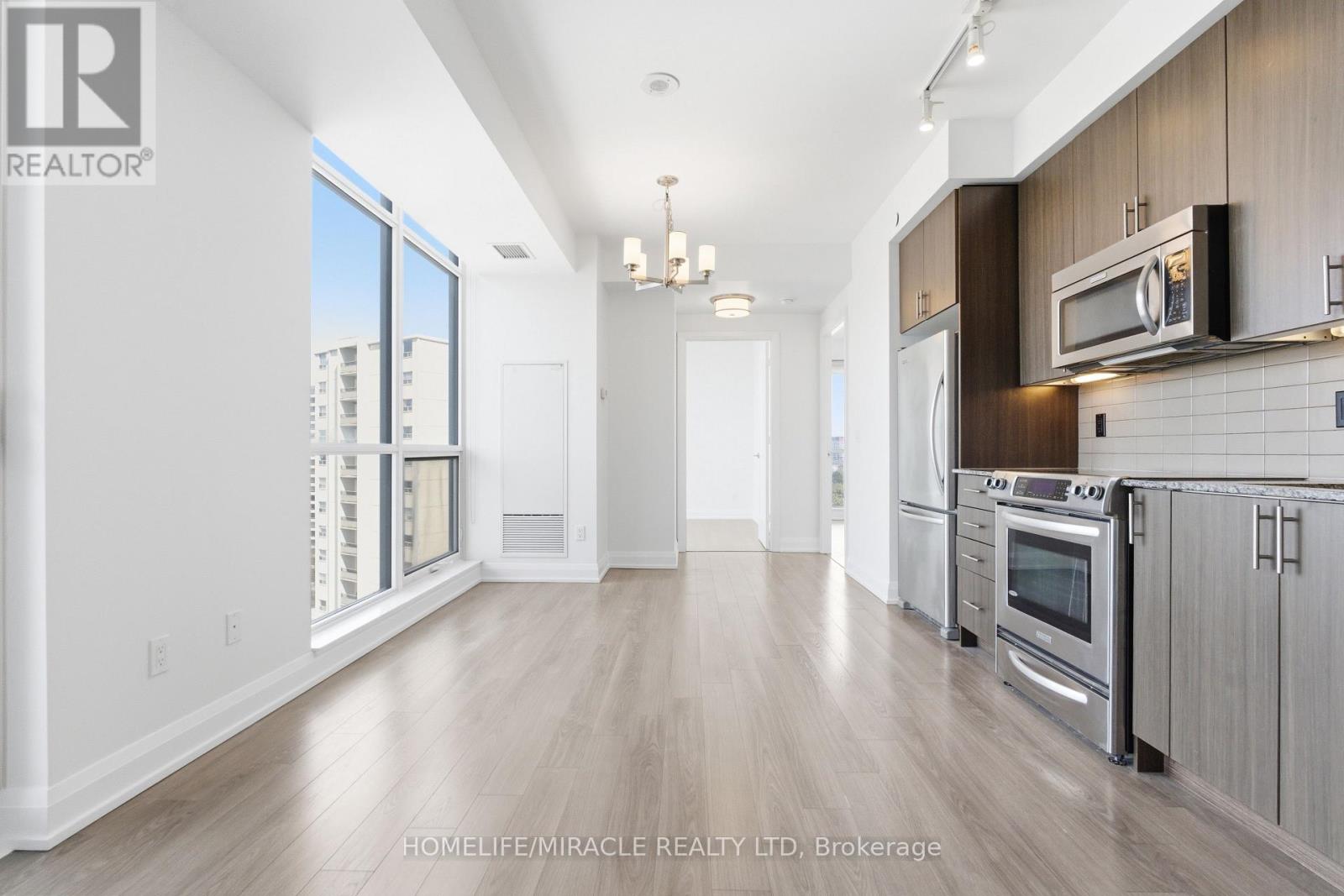 1705 - 18 Graydon Hall Drive, Toronto, Ontario  M3A 0A4 - Photo 6 - C12899646