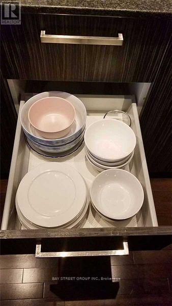 2602 - 14 York Street, Toronto, Ontario  M5J 0B1 - Photo 11 - C12899688