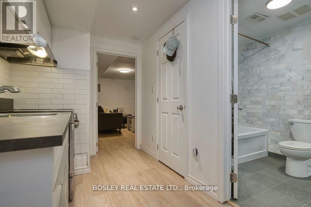 159a Gladstone Avenue, Toronto, Ontario  M6J 3L3 - Photo 43 - C12899738